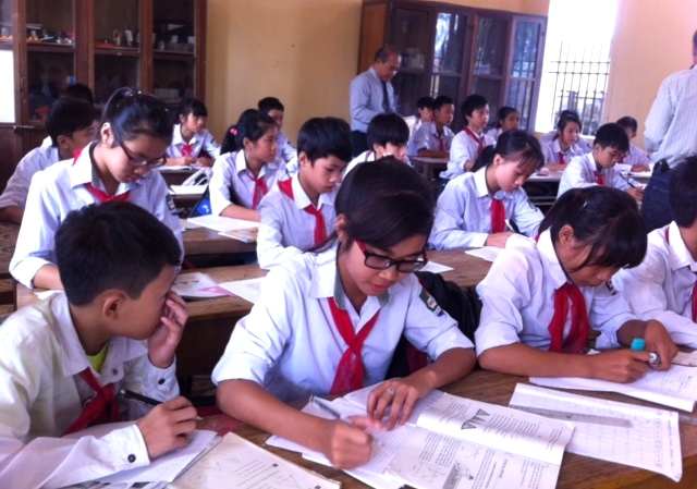 Từ ngày 1 12 quy định mới về cơ chế thu học phí