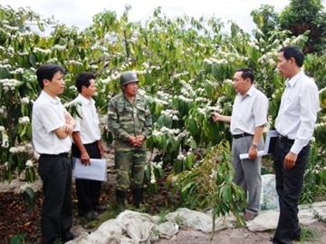 Kon Tum Đồng hành cùng người nghèo