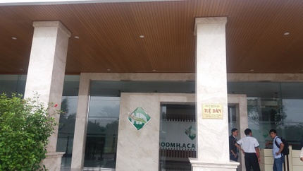 Đà Nẵng Một Showrooom không cho người Việt vào mua hàng