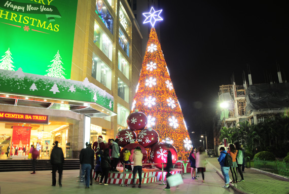 Hà Nội vui tươi chào đón Giáng sinh