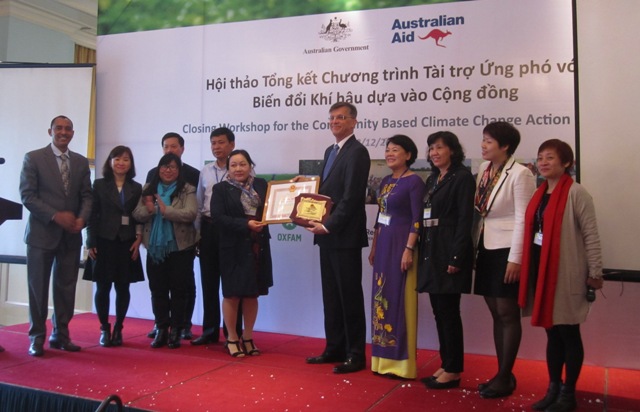 Hội thảo tổng kết chương trình tài trợ ứng phó với biến đổi khí hậu dựa vào cộng đồng