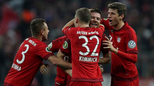 Lão tướng Alonso đưa Bayern vào tứ kết Cúp Quốc gia Đức