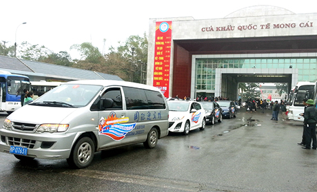 8 doanh nghiệp lữ hành được tham gia đón khách du lịch Trung Quốc sử dung giấy thông hành vào tham quan tại Tp Móng Cái