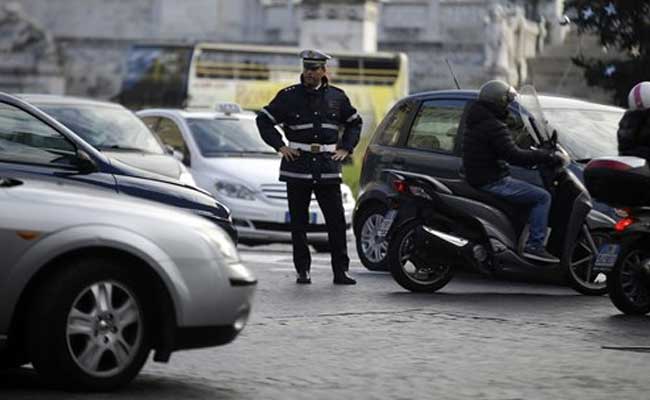 Italia hạn chế xe cá nhân để giảm thiểu ô nhiễm môi trường