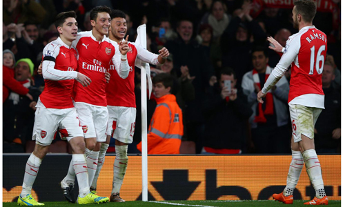 Arsenal lên ngôi đầu tại vòng 19 giải Ngoại hạng