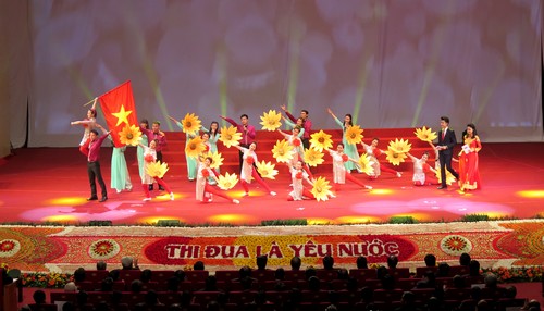 Nở rộ những bông hoa đẹp trong các phong trào thi đua yêu nước