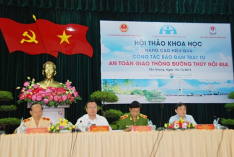 Tiền Giang Bảo đảm trật tự an toàn giao thông đường thủy nội địa ở miền Đông và miền Tây Nam bộ