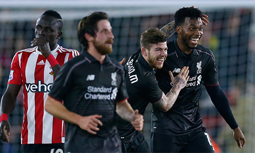 Đại phá St Mary’s, Liverpool thách thức mọi đối thủ