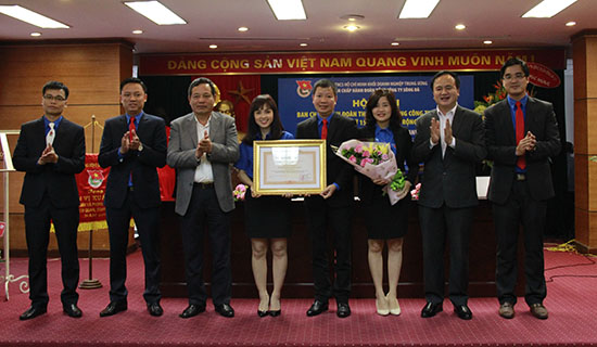 Tuổi trẻ Sông Đà đón nhận bằng khen của Thủ tướng Chính phủ