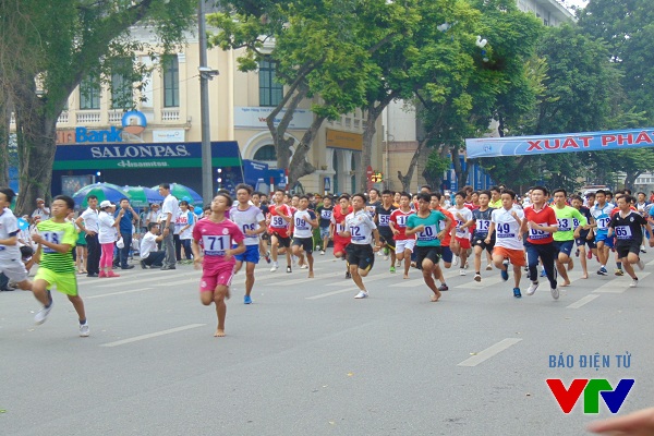 Ngày chạy Olympic vì sức khỏe toàn dân năm 2016