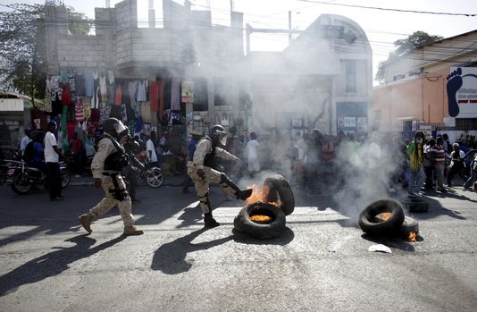 Haiti Bầu cử Tổng thống vòng hai bị hoãn vô thời hạn vì lý do an ninh