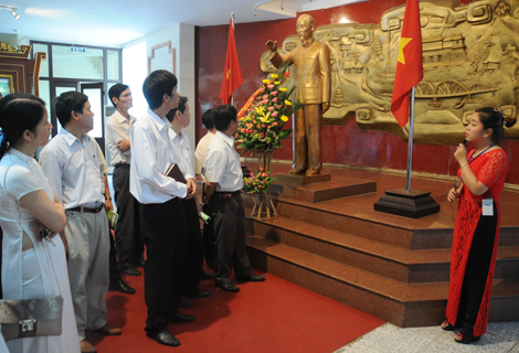 Phát huy giá trị di sản của Chủ tịch Hồ Chí Minh
