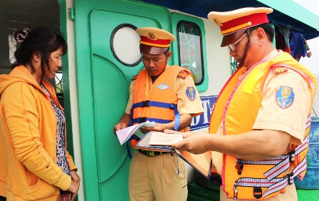 Long An, bốn năm liền kéo giảm ba tiêu chí tai nạn giao thông