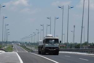 Hỗ trợ vốn thực hiện các dự án cao tốc Ninh Bình-Thanh Hóa