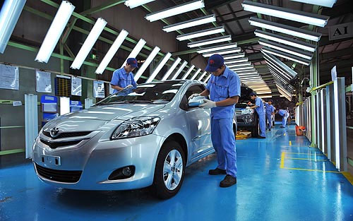 Đề xuất phương án mới giảm thuế tiêu thụ đặc biệt với ô tô