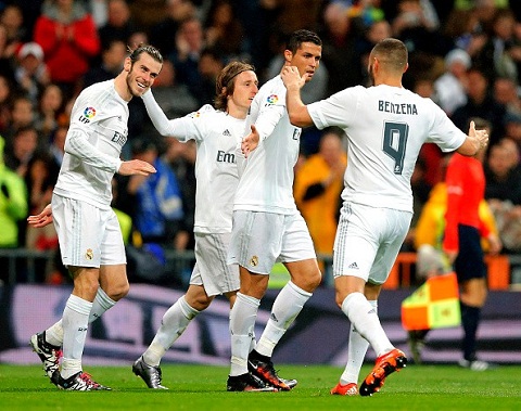 Barca và Real Madrid tạo những cơn mưa bàn thắng ở Liga