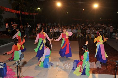 Cộng đồng Việt Nam tại Cuba đón Xuân 2016