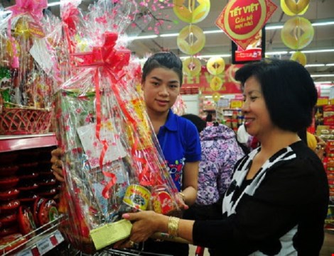 “Văn hóa quà Tết” trong xã hội hiện đại