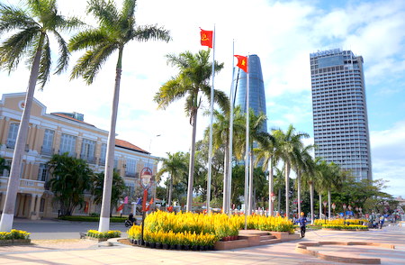 Đà Nẵng vào Xuân