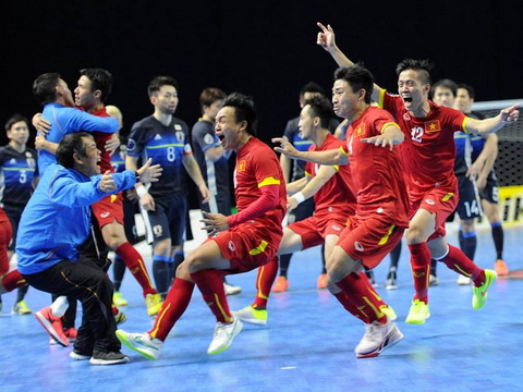 Futsal Việt Nam gây chấn động châu Á