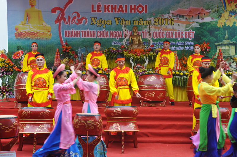 Quảng Ninh Khai hội xuân Ngọa Vân năm 2016 và khánh thành chùa Ngọa Vân