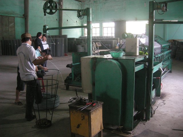 Cần đẩy mạnh hoàn thiện pháp luật kinh tế trong tiến trình hội nhập