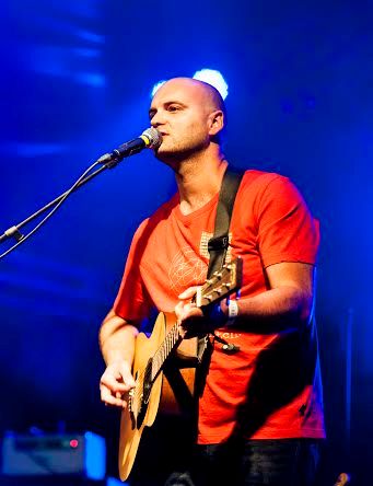 Ca sỹ người Bỉ Sabino Orsini biểu diễn tại Việt Nam