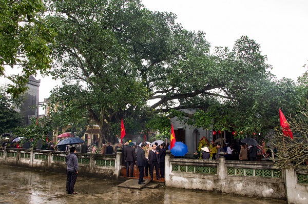 Hưng Yên Đón Bằng xếp hạng Di tích lịch sử Quốc gia cây đa và Đền La Tiến