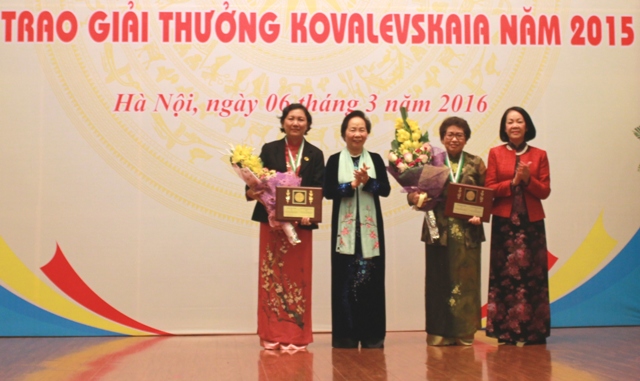 Người giành lại sự sống từ những ca bệnh khó