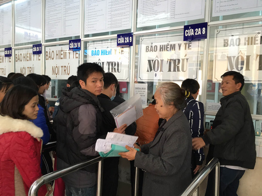 Nhiều bệnh nhân chưa thể thanh toán ra viện do thay đổi giá viện phí