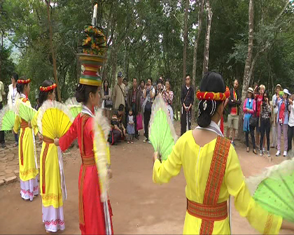 Nơi tâm linh gửi vào đất đá