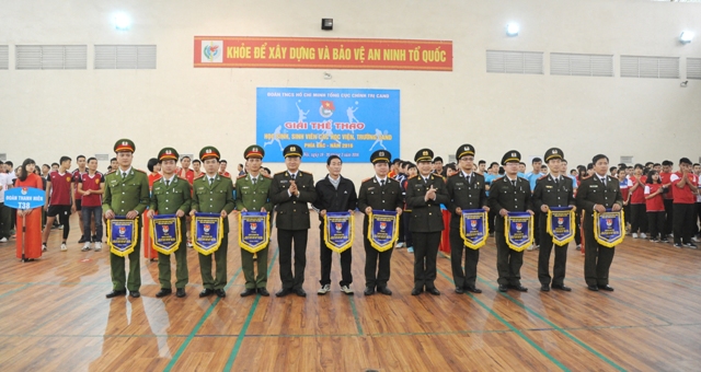 Khai mạc Giải thể thao học sinh, sinh viên các học viện, trường CAND phía Bắc