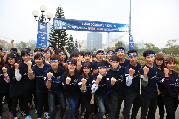 Học sinh, sinh viên Thủ đô tích cực hưởng ứng chiến dịch Giờ Trái đất 2016