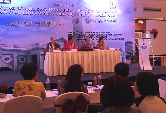 Hamlet phiên bản Việt lưu diễn tại Singapore