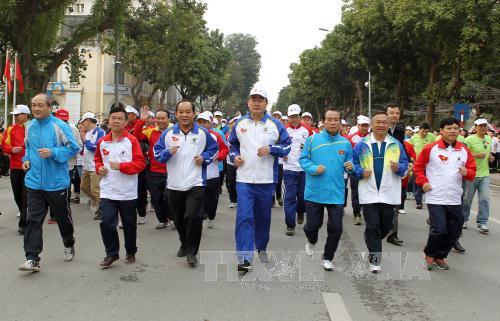 Phát động hưởng ứng Ngày chạy Olympic – vì sức khỏe toàn dân năm 2016