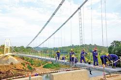 Ngân hàng Thế giới hỗ trợ xây cầu dân sinh, cải tạo đường địa phương