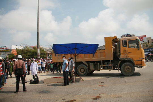 Xác minh làm rõ thông tin “Tài xế xe tải ben cố tông chết người”