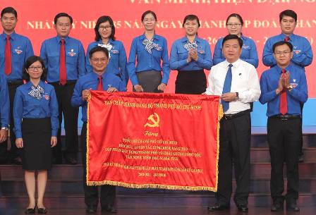 Tuổi trẻ TP Hồ Chí Minh phấn đấu góp sức xây dựng TP trở thành nơi đáng sống nhất khu vực
