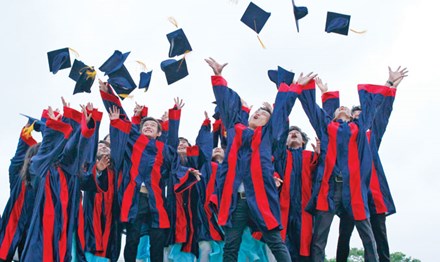 Học tiến sĩ là… dễ nhất