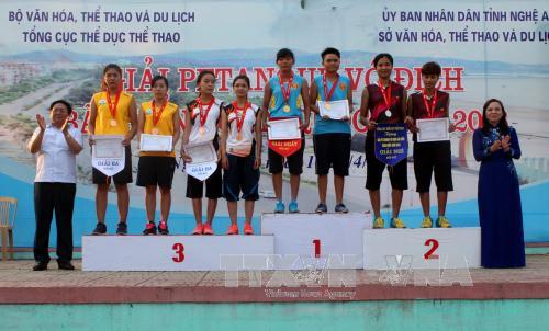 Bế mạc giải vô địch Bi sắt bãi biển toàn quốc năm 2016