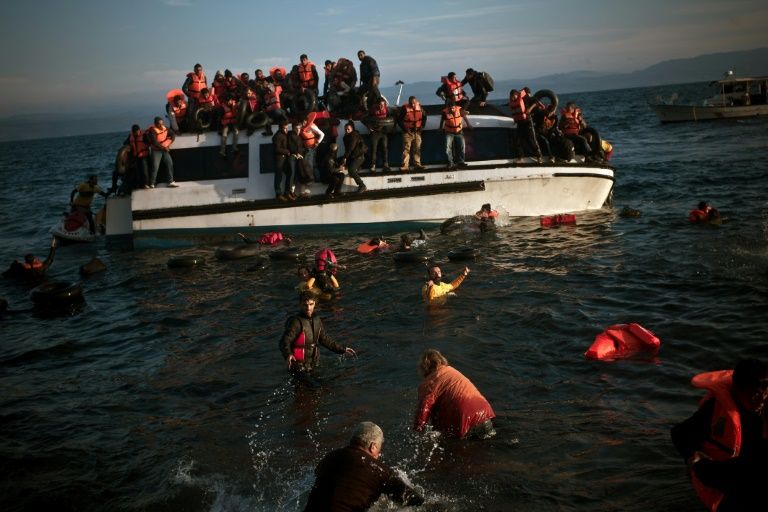 UNHCR Gần 500 người có thể đã chết trong vụ đắm tàu ở Địa Trung Hải