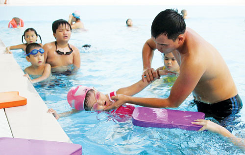 Phổ cập bơi lội trong nhà trường Giảm thiểu tối đa tai nạn đuối nước ở trẻ em