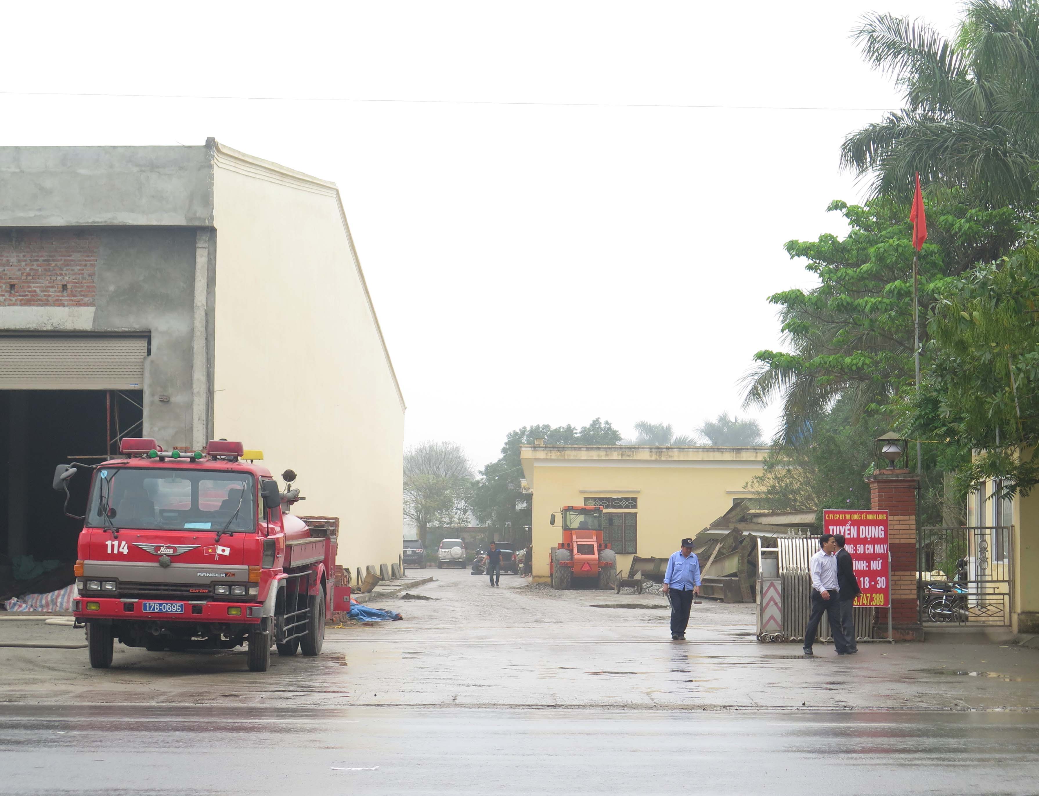 Cháy lớn tại kho chứa bông Công ty Minh Long Thái Bình
