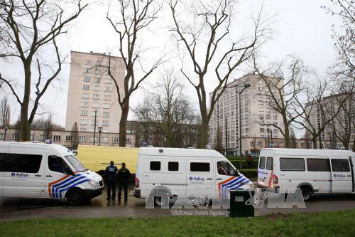 Loạt vụ tấn công ở Brussels Nhóm khủng bố ban đầu định tiến hành vụ tấn công ở Paris