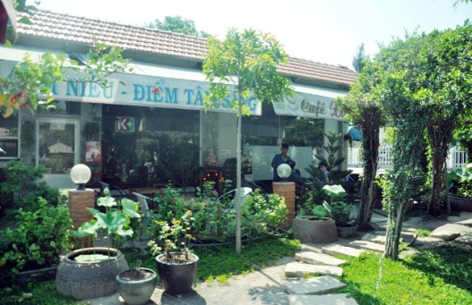 Thế nào là “nhỏ xíu như móng tay”