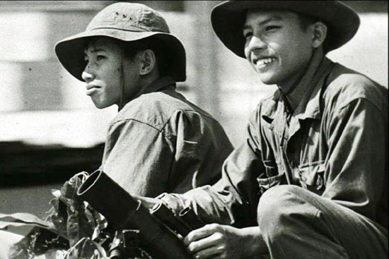 Tổ chức Đợt phim kỷ niệm các ngày lễ lớn