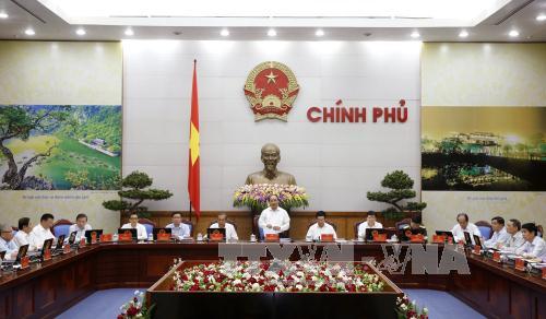 Xây dựng một Chính phủ trong sạch, liêm chính, nói không với tham nhũng, tiêu cực