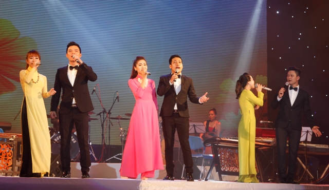 Chương trình nghệ thuật “Ngày hội non sông” chào mừng ngày bầu cử