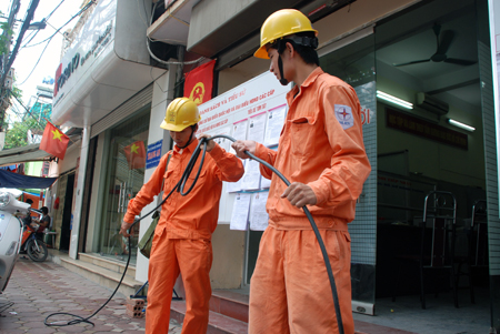 9 000 ca trực đảm bảo điện tại các điểm bầu cử trên địa bàn Thủ đô