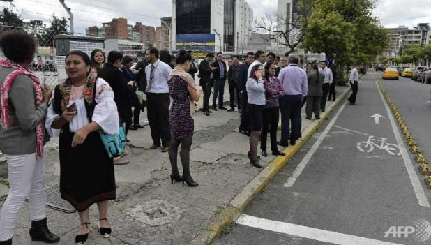 Ecuador tiếp tục hứng chịu hai trận động đất mạnh